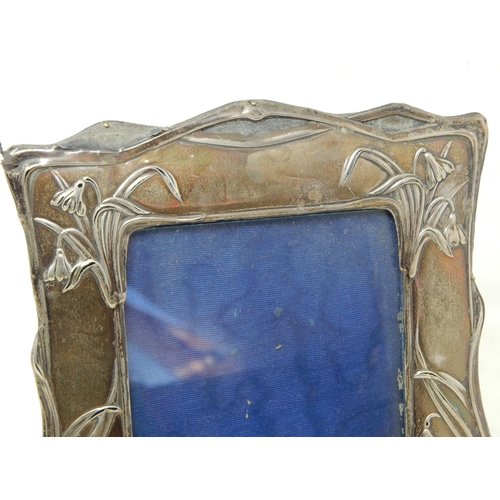 248 - Art Nouveau Silver Easel Back Photograph Frame: Hallmarked Birmingham 1906 by Deakin & Francis: Heig... 