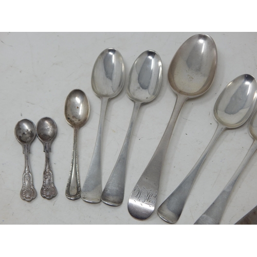 252 - A Quantity of Hallmarked 18th/19th & Later Silver Flatware: Various Dates & Makers: Weight 296g