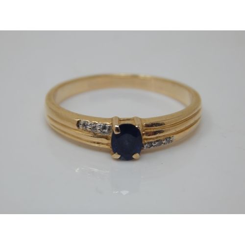 245 - 14ct Gold Sapphire Set Ring: Size O: Weight 2.49g with Original Receipt