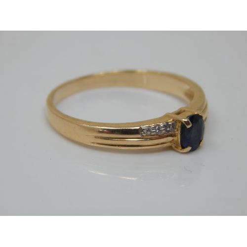 245 - 14ct Gold Sapphire Set Ring: Size O: Weight 2.49g with Original Receipt