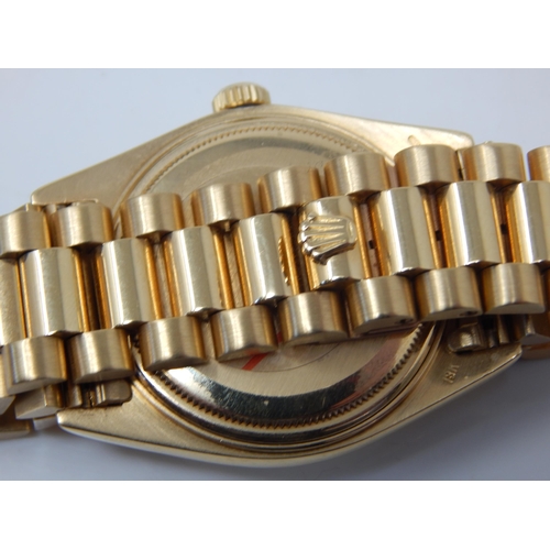 213A - Rolex: Gentleman's 18ct Gold Day Date 36mm Oyster Perpetual Wristwatch on 18ct Gold President Bracel... 