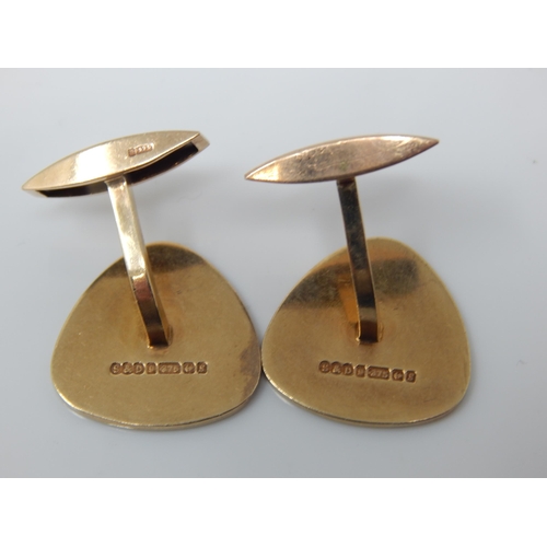 184 - 9ct Gold Gentleman's Bar Back Cufflinks: Weight 9.04g