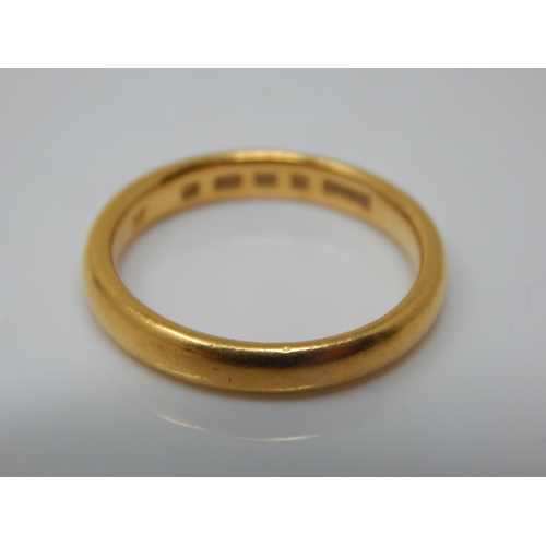 193 - 22ct Gold Wedding Ring: Size L: Weight 4.32g