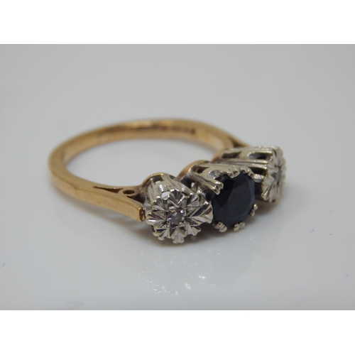 194 - 9ct Gold Diamond & Sapphire Set Ring@ Size I: Weight 2.92g