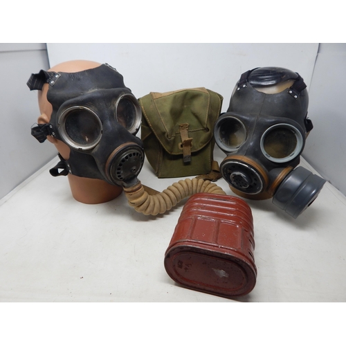 357 - 2 x WWII Gas Masks