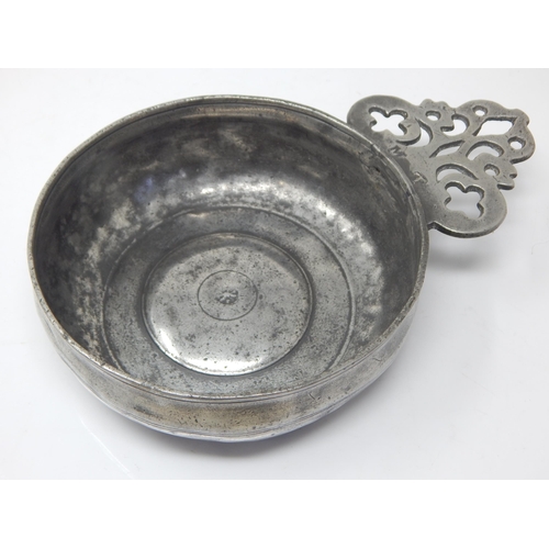 17th Century Pewter Porringer c,1690: Makers Mark "W,C" with owners initials "M.P" to handle. 5" Diameter.