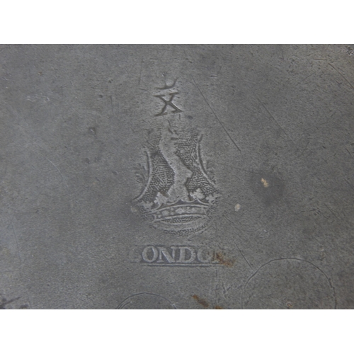 94 - 18th Century Pewter Plate c.1750 by Samuel Duncombe: Diameter 23.4cm