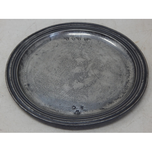 Charles II Pewter Plate c.1680 by John Trapp II with Owners Initials "W. E. C" Diameter 21.2cm