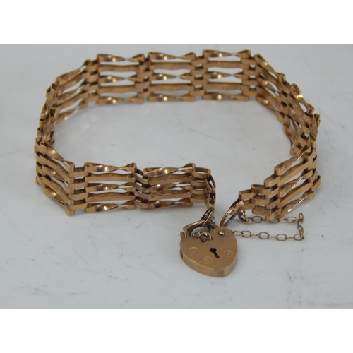 9ct Gold gate Bracelet with Padlock Clasp: Weight 5.52g