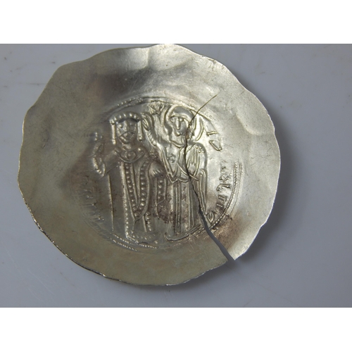 67 - Byzantine Gold Coin tests 7ct Gold great detail but cracked planchet, scarce