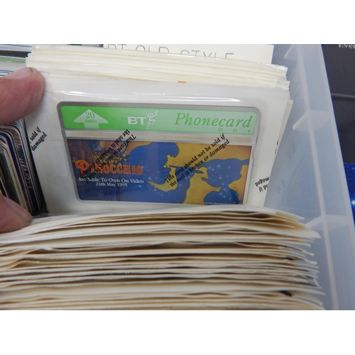 89 - A superb collection of phone cards neatly housed in plastic tub