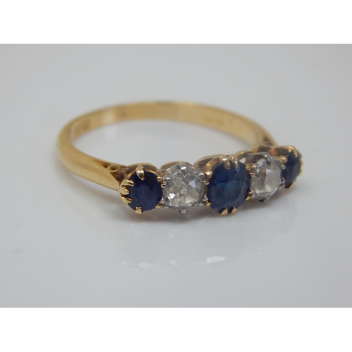 1 - 18ct Gold Sapphire & Diamond Five Stone Ring: Size P: Weight 3.15g