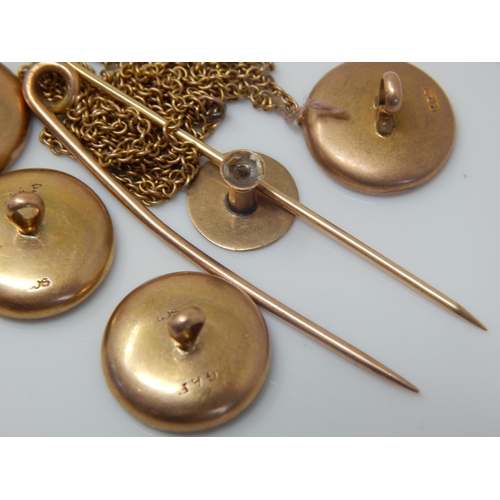 27 - A Quantity of 9ct Gold Oddments: Gross weight 13.2g