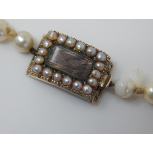 36 - George IV Yellow Metal Mourning Brooch with Central Hair Panel within a Seed Border Engraved to reve... 