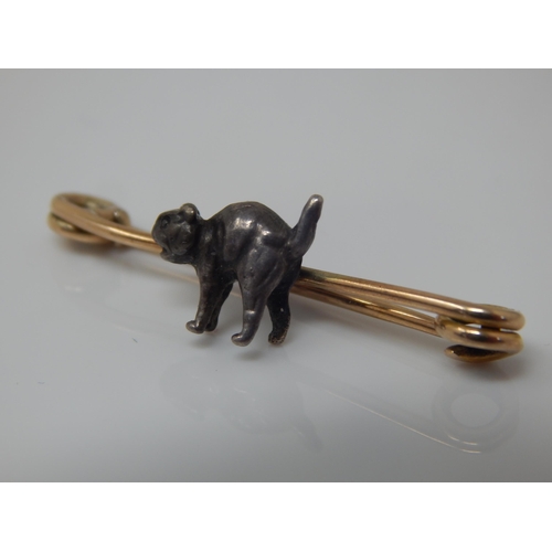 37 - Unmarked Gold Pin Brooch with Attached White Metal Cat: Width 35mm: Weight 3.18g