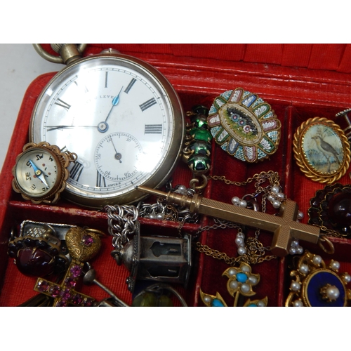 41 - A Quantity of Antique & Vintage Costume Jewellery Contained in Two Jewellery Boxes