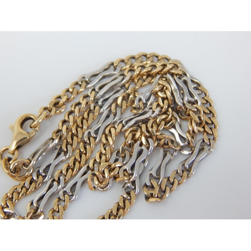 59 - 9ct Yellow & White Gold Necklace: Length 46cm: Weight 9.35g