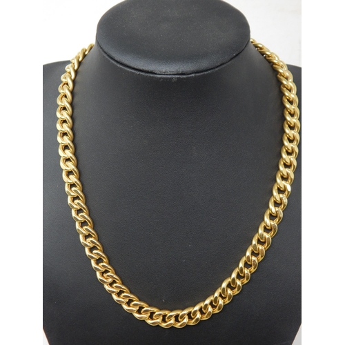 95 - A Very Heavy 18ct Gold Curb Link Chain: Length 22