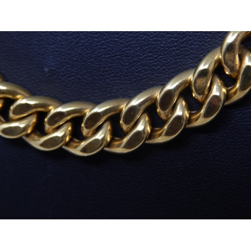 95 - A Very Heavy 18ct Gold Curb Link Chain: Length 22