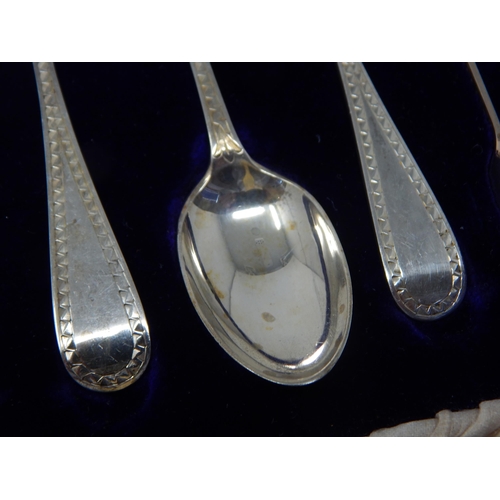 113 - An Edwardian Set of 6 Silver Teaspoons & Tongs: Hallmarked Birmingham 1905 by Barker Brothers in Ori... 