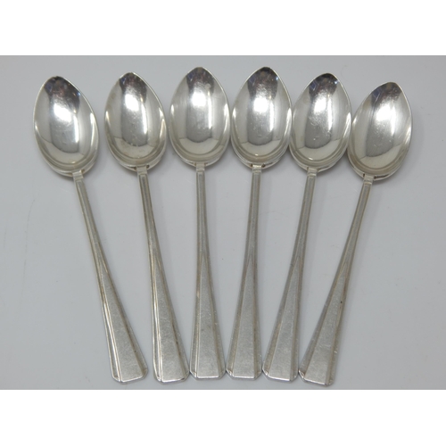 114 - A Set of 6 Silver Teaspoons Hallmarked Sheffield 1936 by Roberts & Belk: Weight 72g