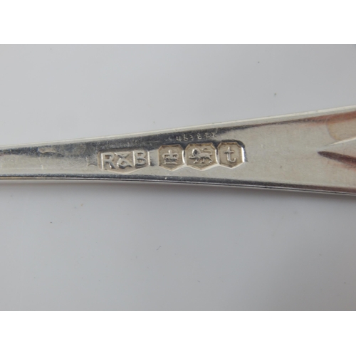 114 - A Set of 6 Silver Teaspoons Hallmarked Sheffield 1936 by Roberts & Belk: Weight 72g