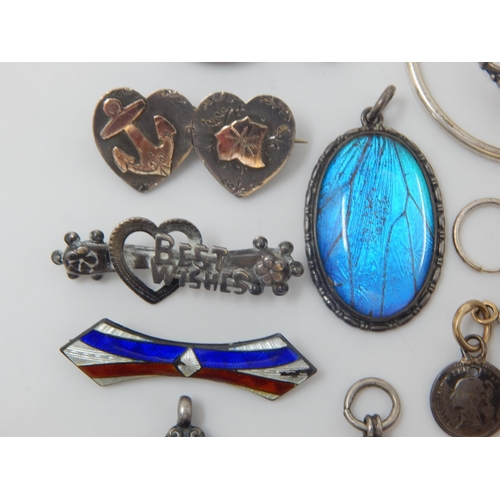 126 - A Quantity of Silver Jewellery Including Sweetheart Brooches, Rings, Fobs, Pill Box etc (lot) Gross ... 