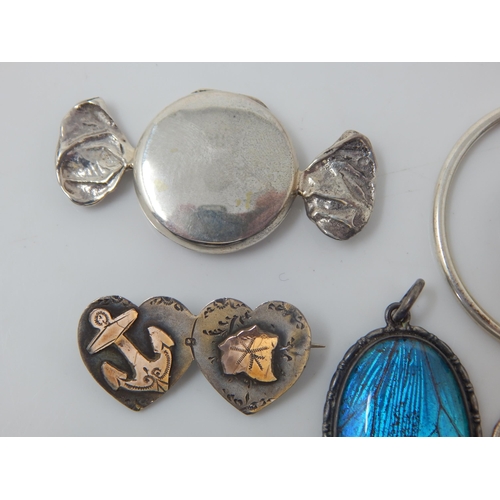 126 - A Quantity of Silver Jewellery Including Sweetheart Brooches, Rings, Fobs, Pill Box etc (lot) Gross ... 