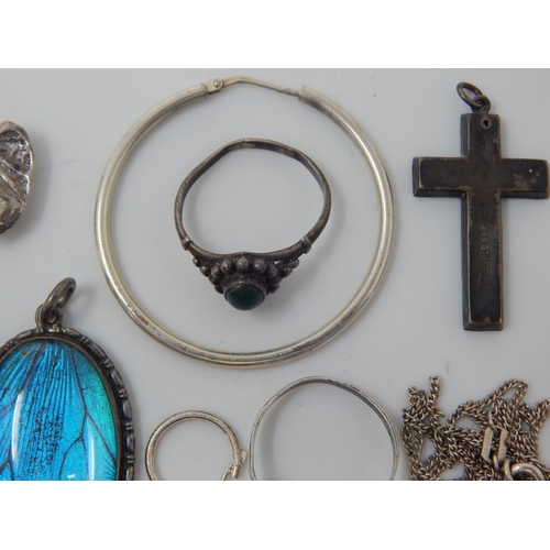 126 - A Quantity of Silver Jewellery Including Sweetheart Brooches, Rings, Fobs, Pill Box etc (lot) Gross ... 