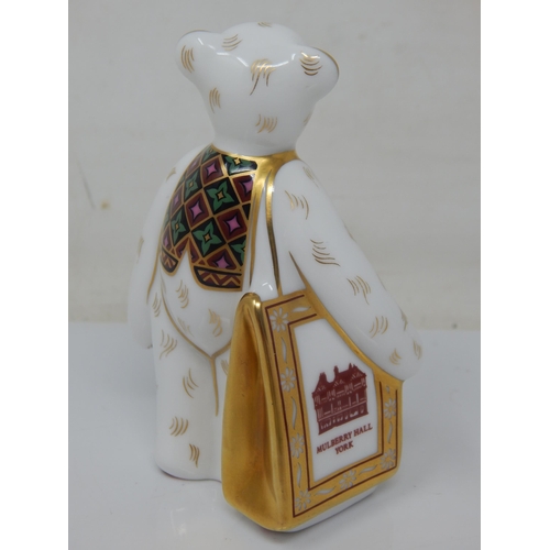 356 - Royal Crown Derby Mulberry Hall Shopper Bear,2002.