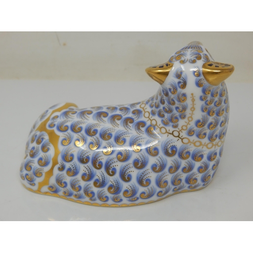 374 - Royal Crown Derby Sheep. Gold Stopper 1991.