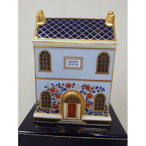 391 - Royal Crown Derby Miniature Houses “Derby Townhouse”251 of 500 for Compton &
Woodhouse. Box & Certif... 