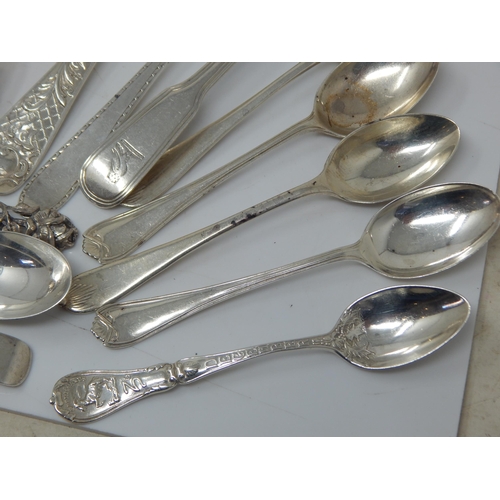 133 - A Quantity of Hallmarked Silver Flatware: Various Dates & Makers: Weight 322g