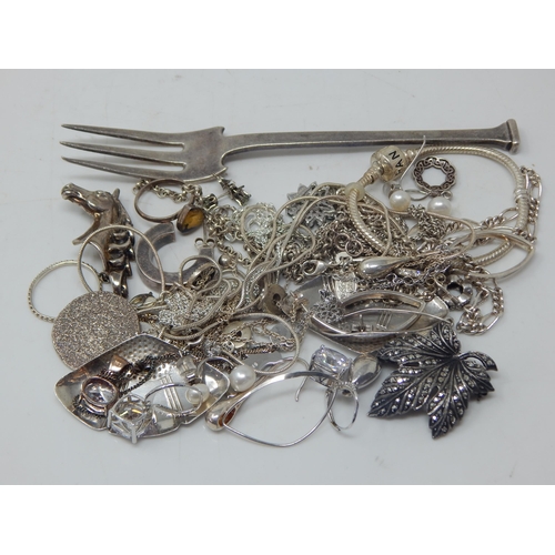 141 - A Large Quantity of Silver Jewellery together with a Silver Fork: Weight 160g