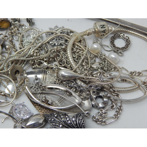 141 - A Large Quantity of Silver Jewellery together with a Silver Fork: Weight 160g