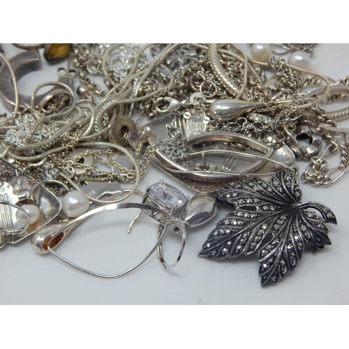 141 - A Large Quantity of Silver Jewellery together with a Silver Fork: Weight 160g