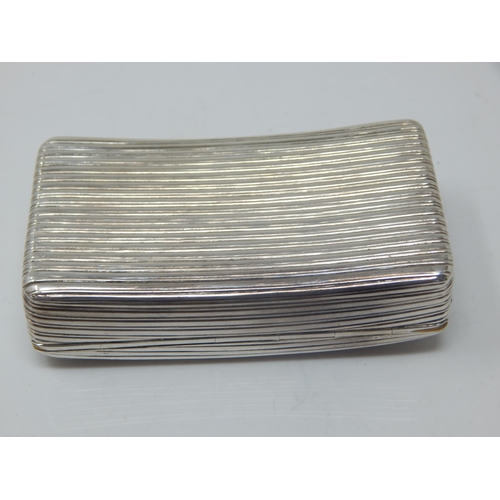146 - 19th Century Continental Silver Curved Snuff Box: Measures 8.2cm x 5.0cm: Weight 73.56