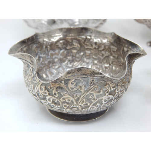 149 - Two Pairs of Eastern White Metal Bon Bon Dishes: Weight 200g