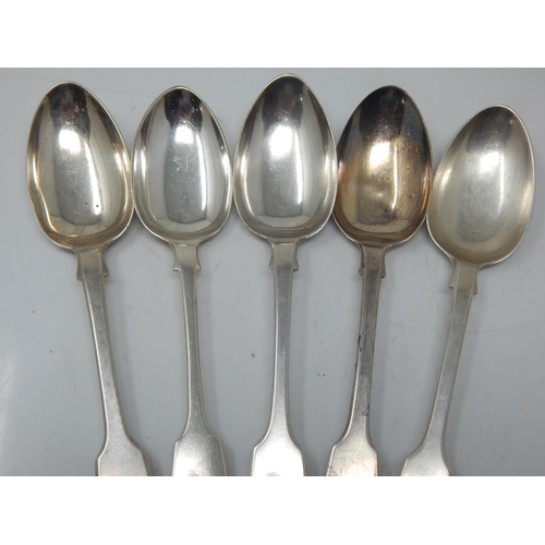 156 - A Quantity of Victorian Hallmarked Silver Dessert Spoons: Various Dates & Makers: Weight 224g