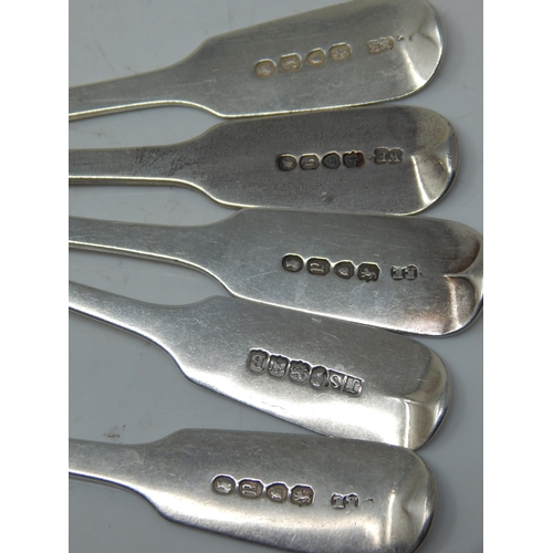 156 - A Quantity of Victorian Hallmarked Silver Dessert Spoons: Various Dates & Makers: Weight 224g