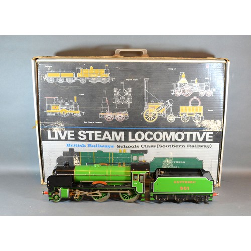 300 - A Gauge 1 Live Steam Engine The Winchester Southern 901 British Railways Schools Class by Aster comp... 