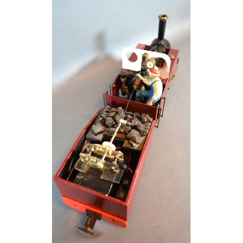 305 - A Gauge 1 Live Steam Engine Kermit with Tender 35 cms long