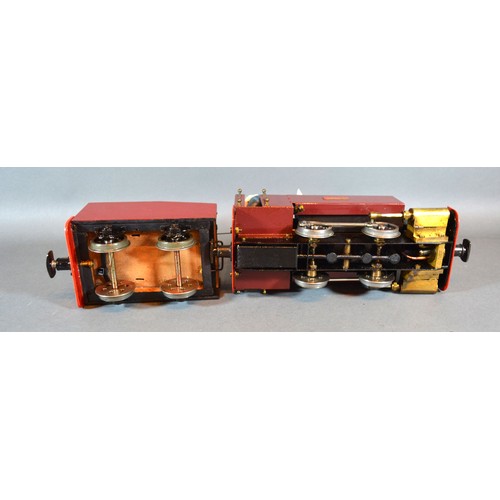 305 - A Gauge 1 Live Steam Engine Kermit with Tender 35 cms long