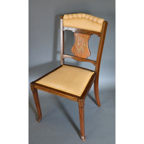 550 - An Edwardian Mahogany Marquetry Inlaid Side Chair with cabriole legs and pad feet