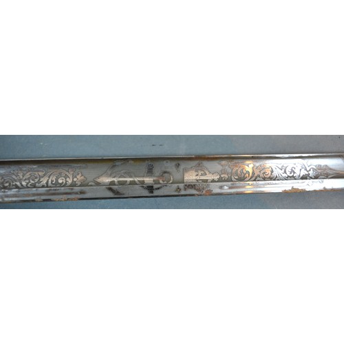 296 - An Early 20th Century Naval Dress Sword by Gillot & Hasell, Burlington, London 79.5 cms blade  lengt... 