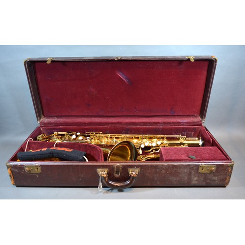 312 - A Selmer Mark VI Tenor Saxophone BREVSGDG.290653 serial number M114676 1962 within fitted case