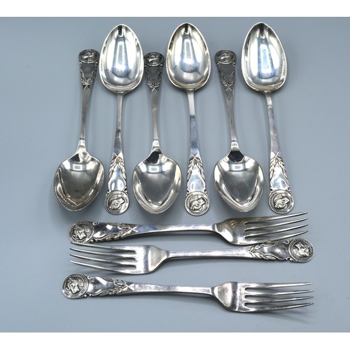 110 - A set of six Sheffield silver dessert spoons together with three matching forks, 14oz