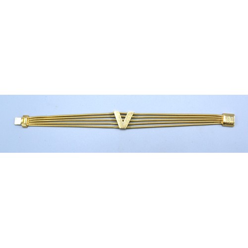 139 - An 18ct Gold V Line Bracelet by Versace 25.9 gms