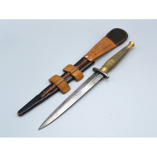 360 - PLEASE COLLECT A Fighting Knife, the blade marked FS within leather scabbard 31 cms long