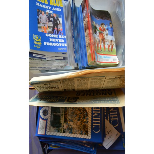 531 - *** PLEASE COLLECT *** A Collection Of Football Programmes All Relating To Portsmouth Football Club ... 